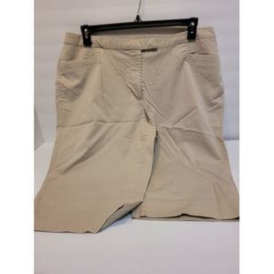 Avenue stretch‎ tan capri, woman size 16